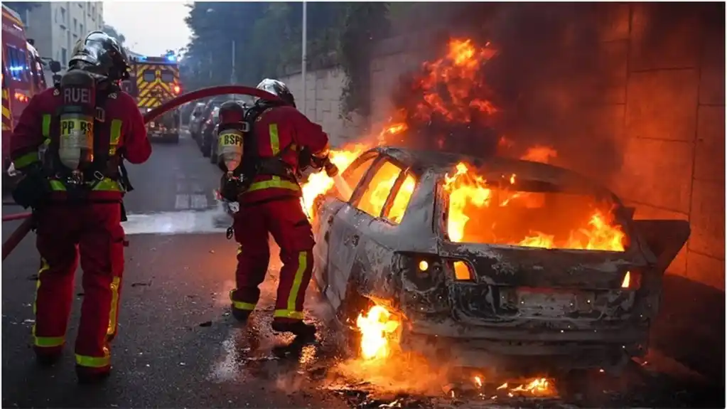 Fatalna policijska pucnjava izazvala je nerede u Francuskoj