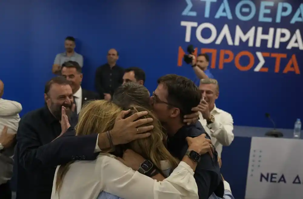Grčka konzervativna partija Nova demokratija odnela je ubedljivu pobedu na izborima za drugi četvorogodišnji mandat