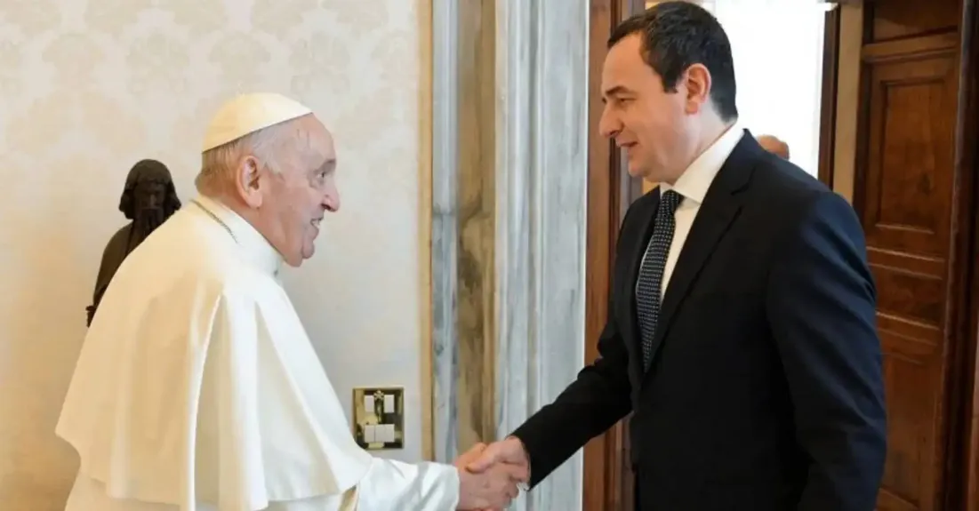 Kurti razgovarao s papom u Vatikanu