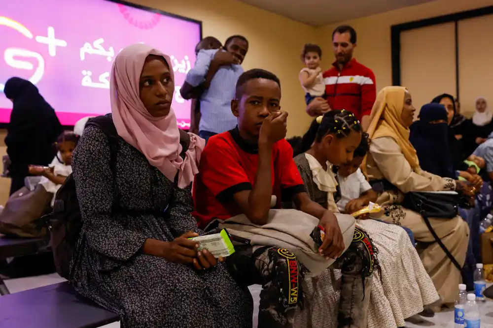 Međunarodni donatori obećavaju 1,5 milijardi dolara pomoći Sudanu