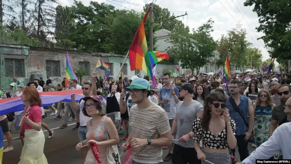 LGBT aktivisti u Moldaviji održavaju marš bez zaštite policije