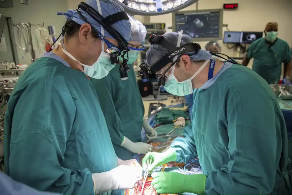 Noviji metod transplantacije srca mogao bi omogućiti većem broju pacijenata šansu za operaciju spasavanja života