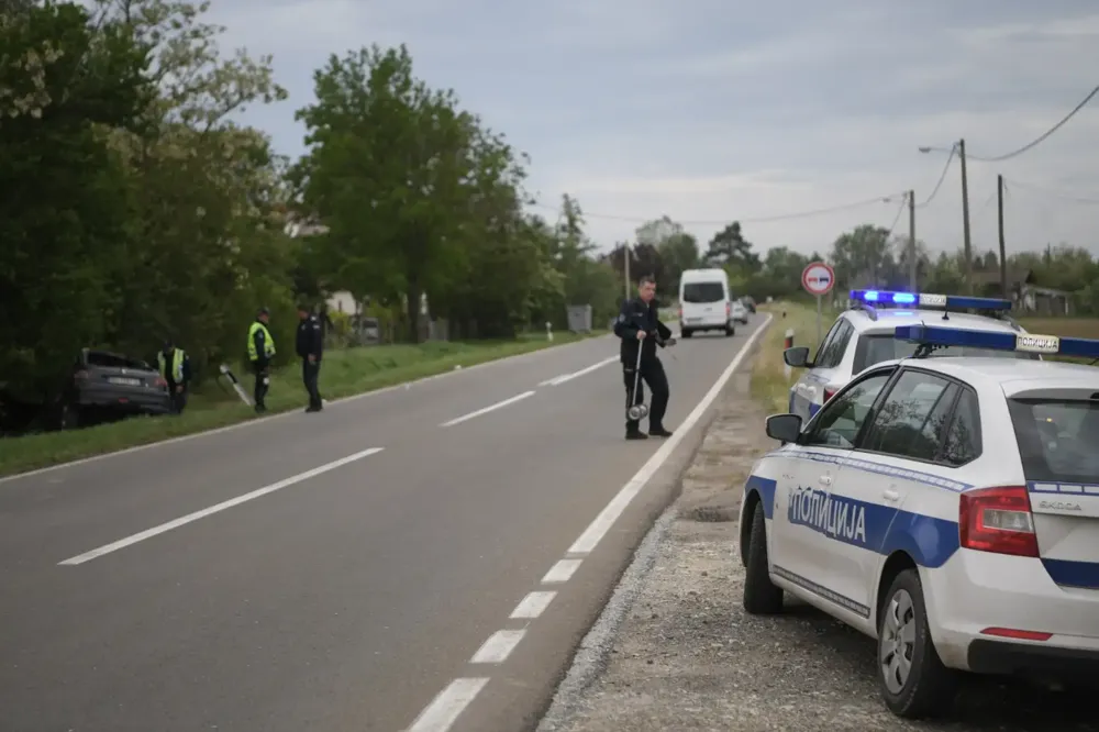 Sleteo vojni kamion u blizini Vranja, jedna osoba poginula