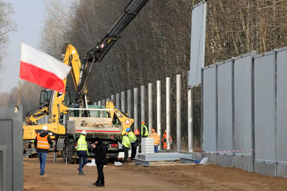 Poljska očekuje od EU da pomogne u finansiranju bezbednosti njenih granica