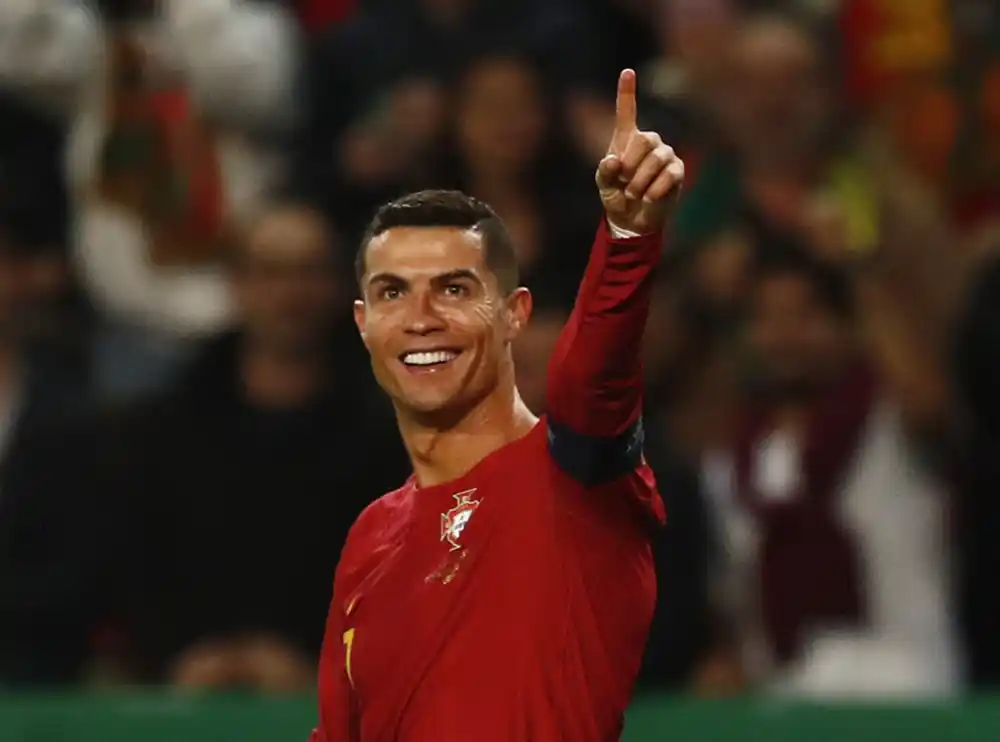 Ronaldo doneo Portugalu kasnu pobedu na 200. međunarodnom nastupu