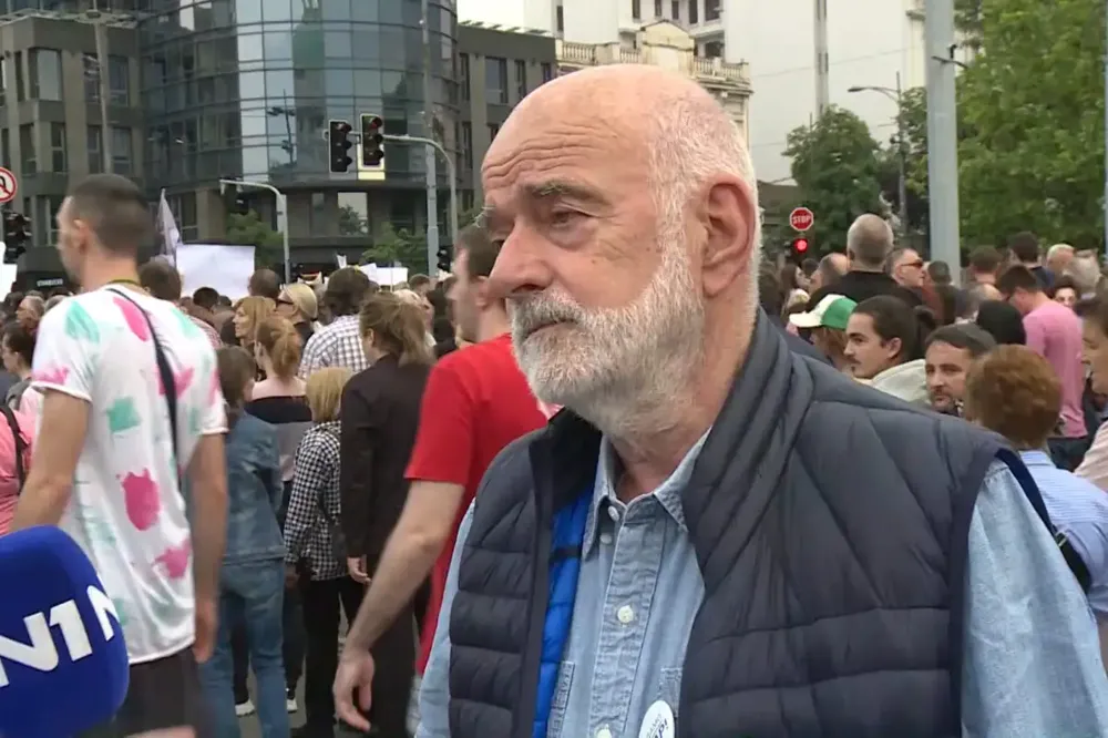 Vladeta Janković na protestu: Nikad nije bilo ovako jednodušnog otpora