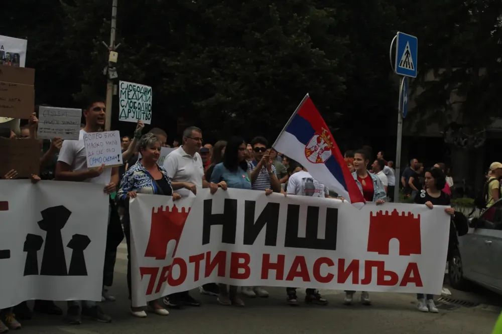 Odložen protest „Srbija protiv nasilja“ u Nišu: Građani da sačuvaju energiju za 8. jul