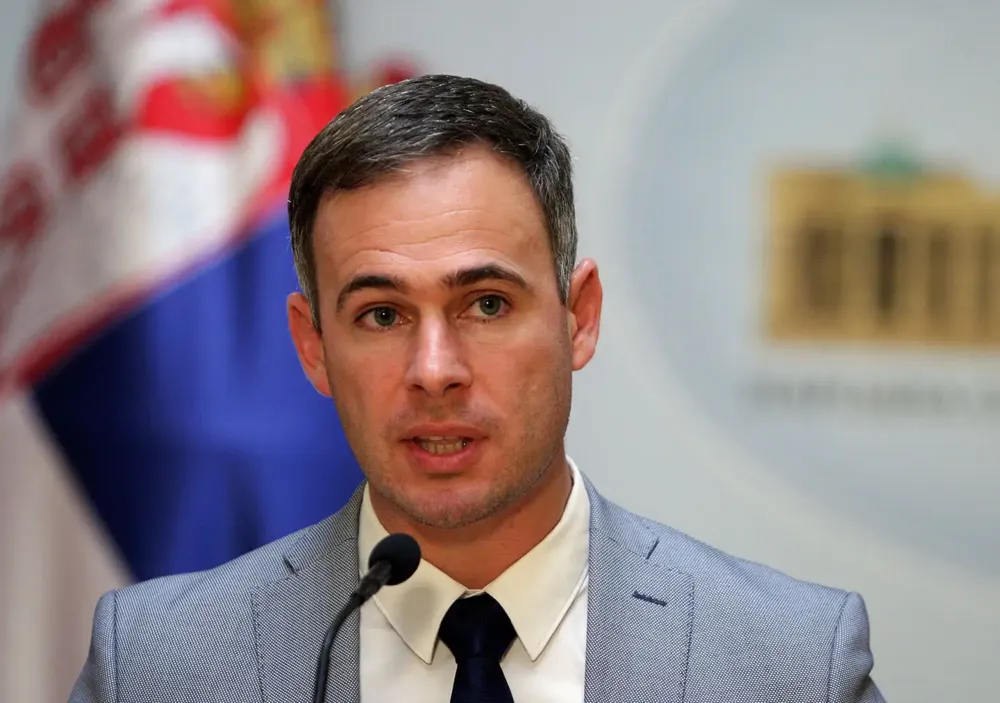 Aleksić: Vučić koristi igru reči oko izbora, zamajava „pojeftinjenjima“
