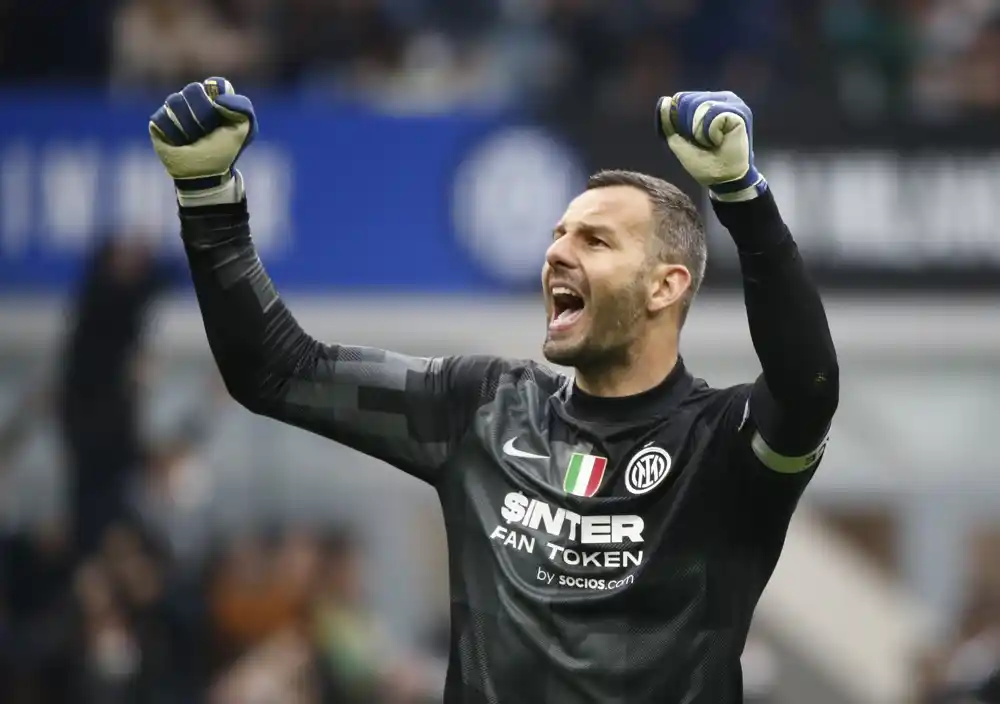 Golman Handanović napušta Inter posle 11 godina