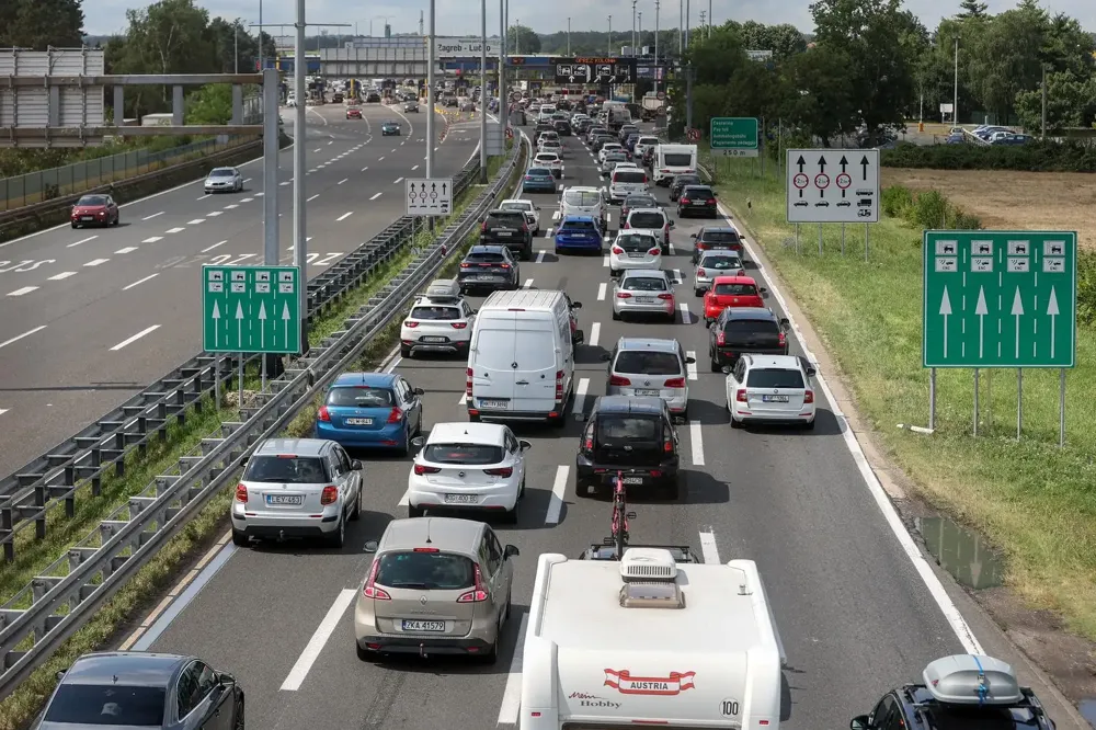 Velike gužve na obilaznici Zagreb, kolone duge i po sedam kilometara