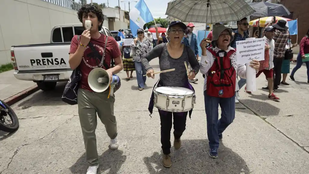 Gvatemalci protestuju zbog mešanja suda i tužilaca u drugi krug izbora u avgustu