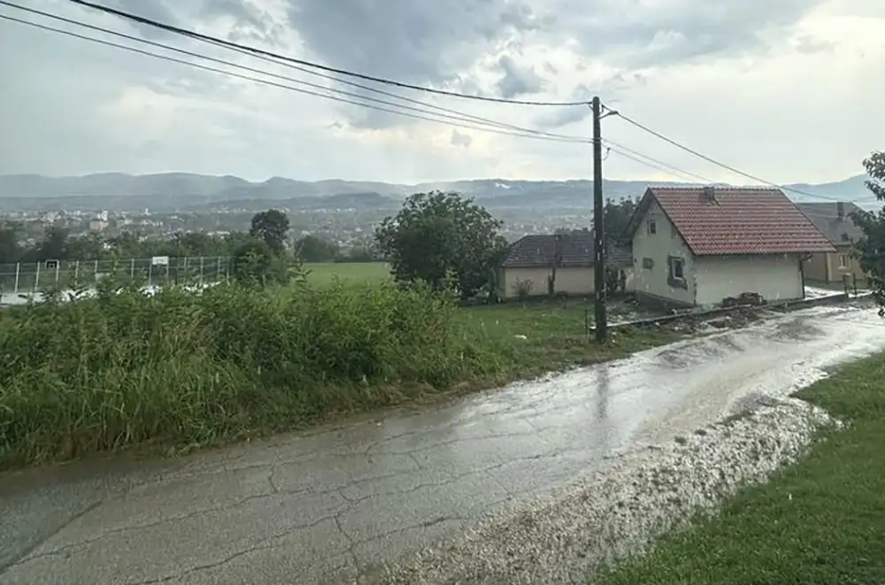 Nevreme protutnjalo Srbijom: Ispala trafo-stanica u Aranđelovcu, sela kod Kruševca bez struje