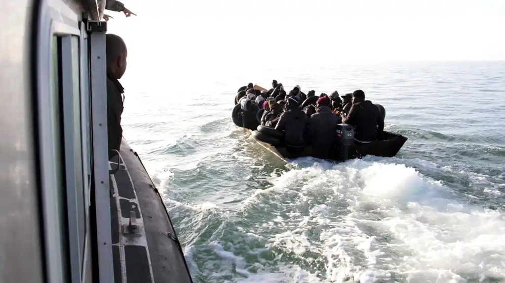 Četiri osobe nastradale, više od 50 nestalih nakon što je migrantski brod potonuo kod obale Tunisa