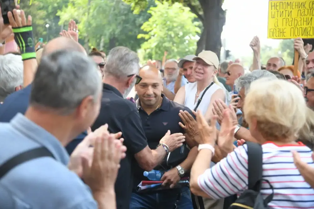 Mitić: U Jovanjici sam pronašao ovlašćenje VOA da je Koluvija potpukovnik službe