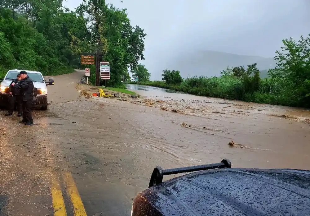 Obilne kiše i poplave pogodile su severoistok SAD