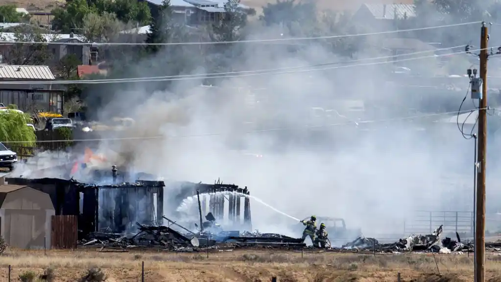 Pilot poginuo kada se mali avion srušio na kuću u Novom Meksiku