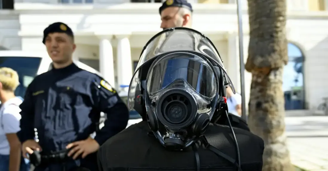 Split: Muškarac šetao s eksplozivom u ruci, specijalci blokirali ulicu