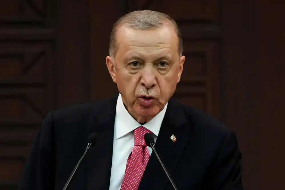 Erdogan: Švedska neće dobiti odobrenje Turske za kandidaturu za NATO ako ne prestane da skriva „teroriste“