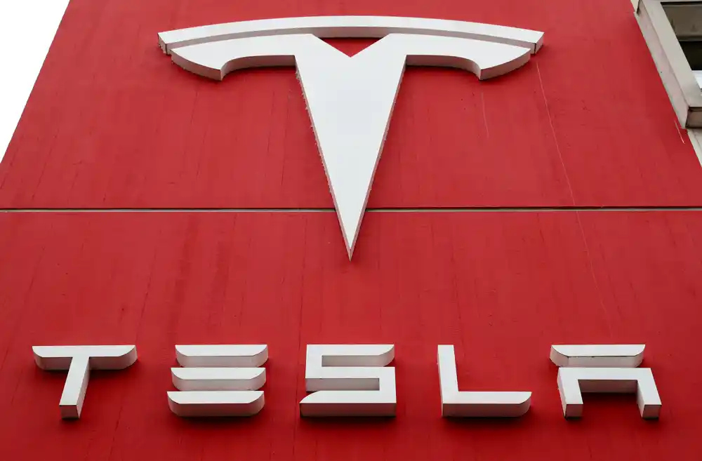 Tesla želi da proizvodi oko pola miliona električnih vozila godišnje u Indiji