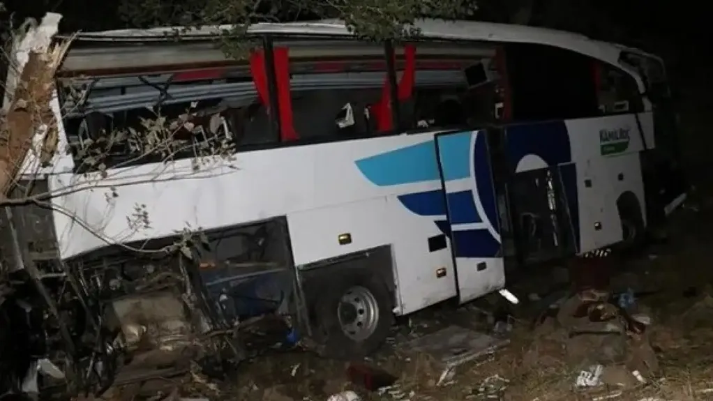 U autobuskoj nesreći u Turskoj poginulo 12, povređeno 19 ljudi