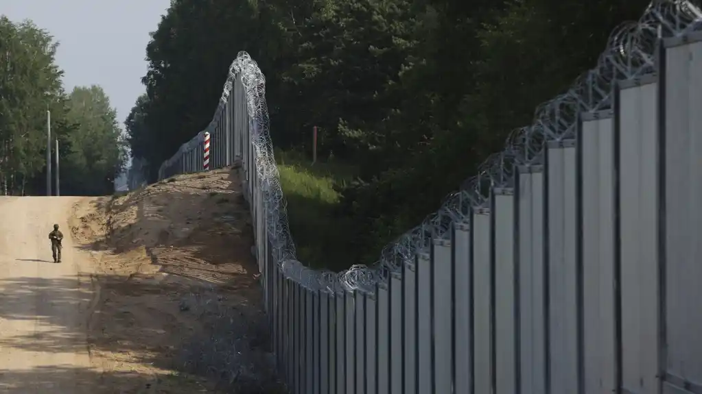 Belorusija počinje vojne vežbe u blizini granice sa Poljskom i Litvanijom kako tenzije rastu