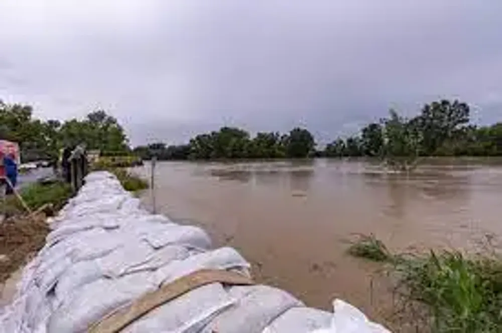 Drava se izliva duž celog toka, stanje ozbiljno: Rekordno visoki vodostaji u Hrvatskoj