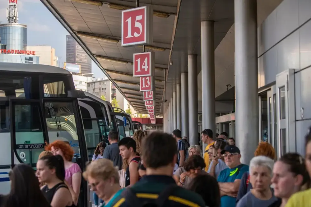 Poskupela peronska karta na Beogradskoj autobuskoj stanici