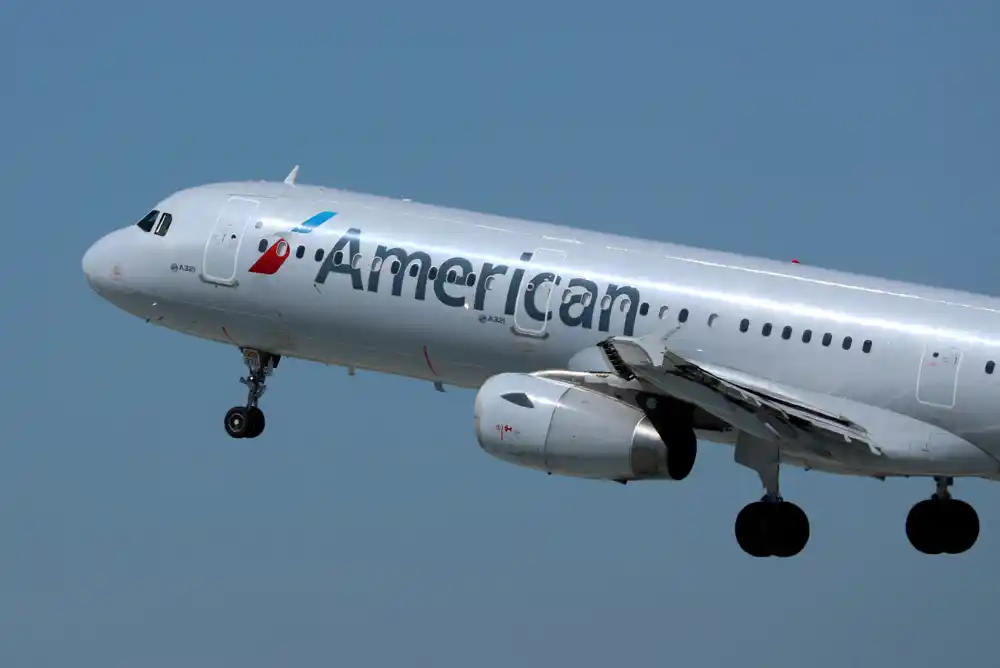 American Airlines: Let iz Los Anđelesa tvrdo sleteo u Mauiju, povređeno šestoro