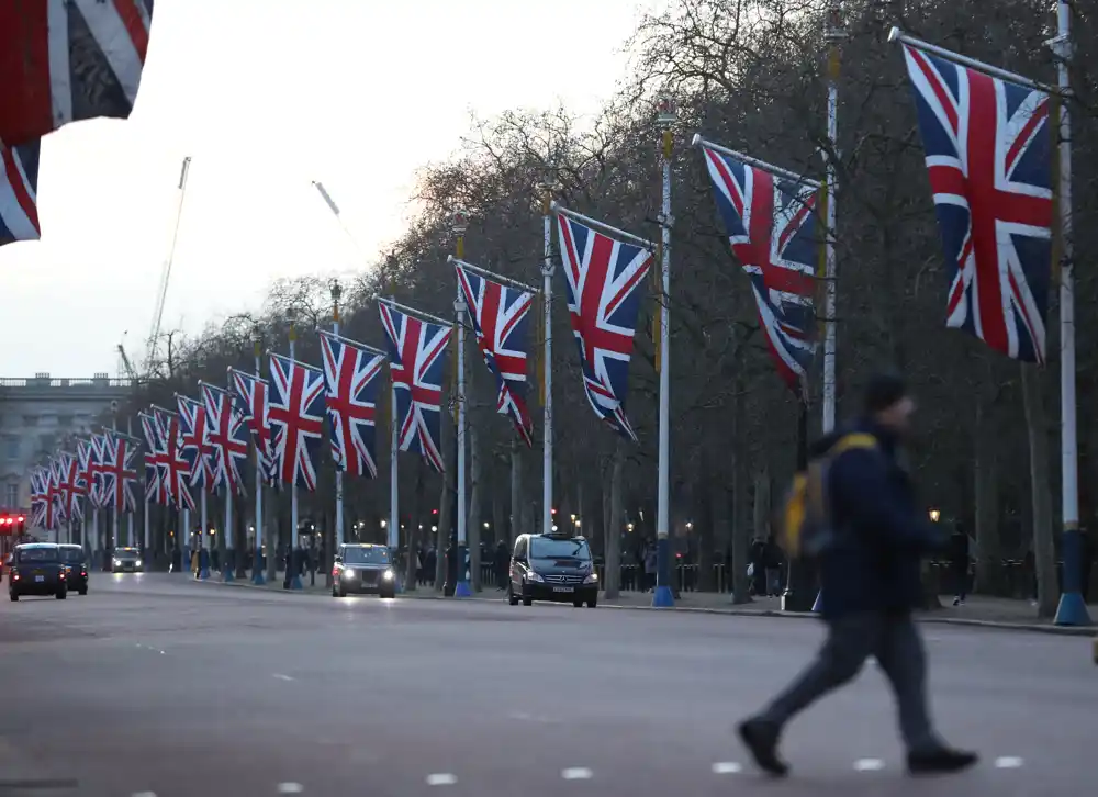 UK će učiniti doživotne kazne obaveznim za najgore ubice