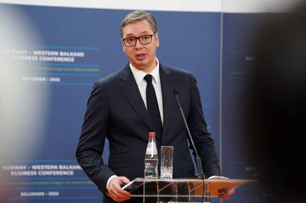 DS: Vučić da se izvini građanima zbog laži Gašića