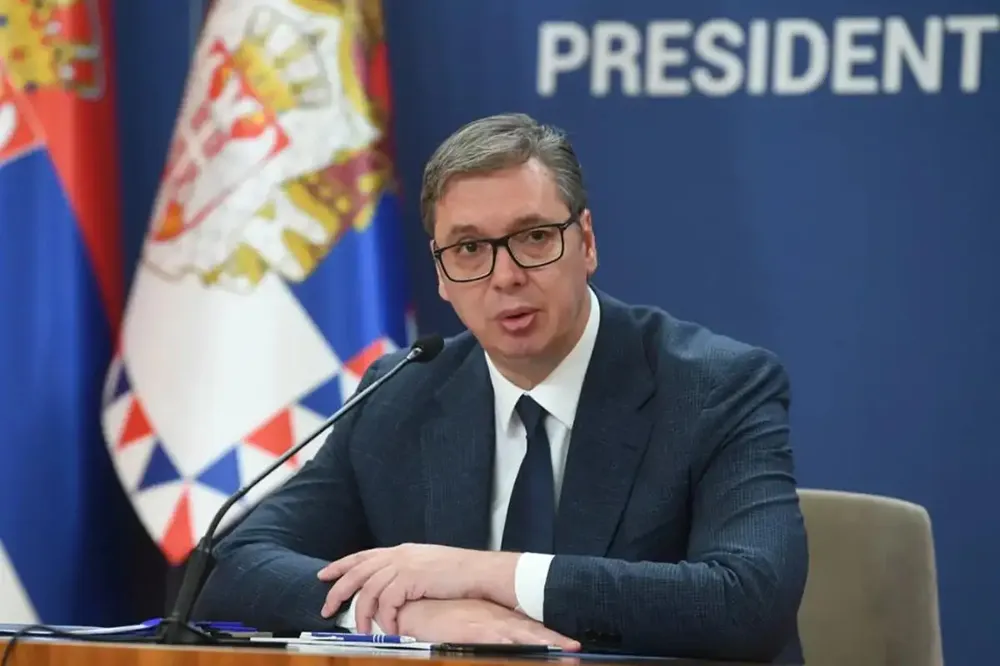 Vučić: Prosečna plata 2025. veća od 1.000 evra