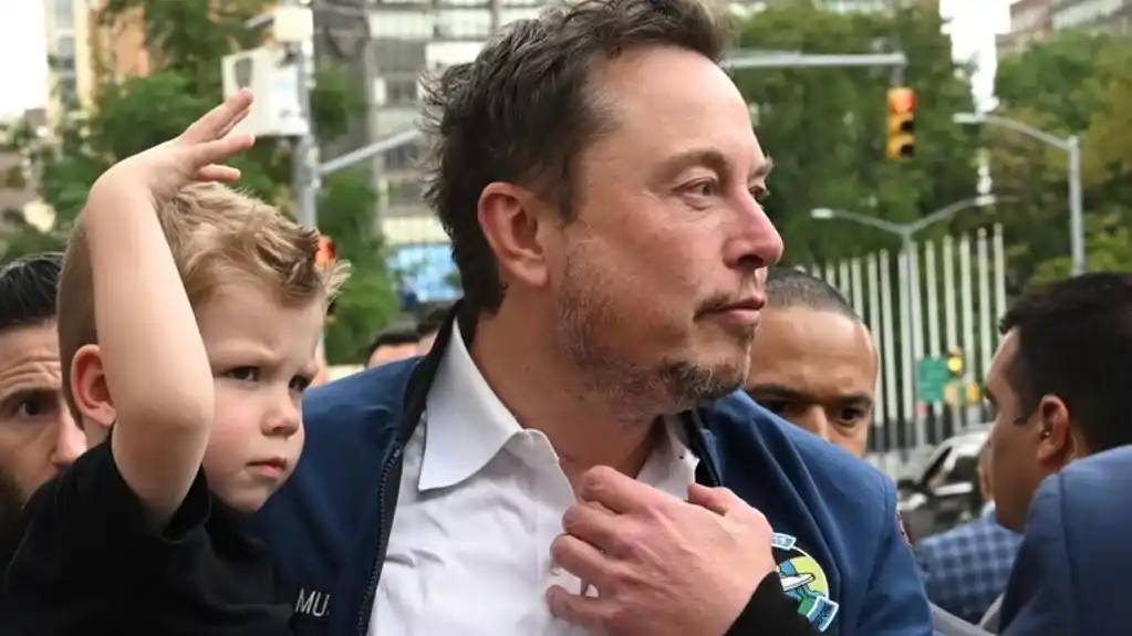 Elon Musk osudio „spaljivanje veštica“ Rasela Brenda