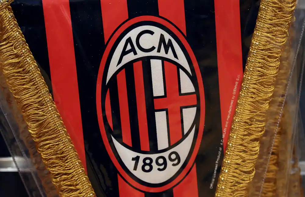AC Milan čini prvi formalni korak ka udaljavanju od kultnog San Sira na novi stadion