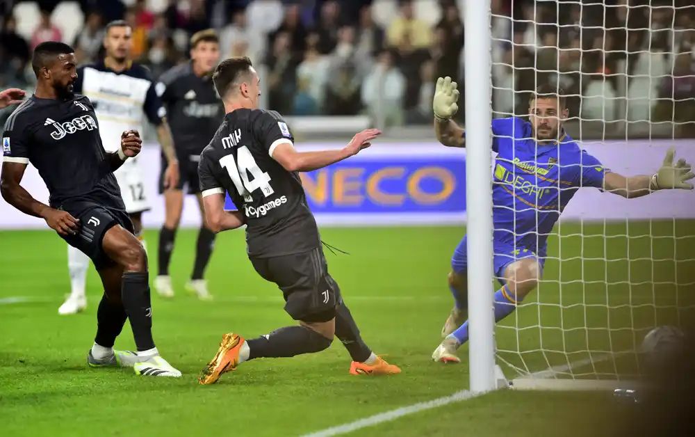 Juventus se plasirao na drugo mesto nakon što je obezbedio pobedu protiv Lečea