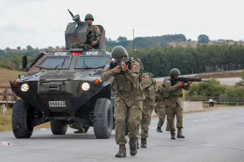 Turske rezervne snage napuštaju Kosovo i Metohiju