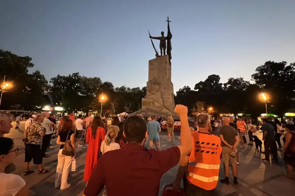 Kraljevčani podržali inspektore koji su otkrili Jovanjicu: „Državu uzurpirali najgori“