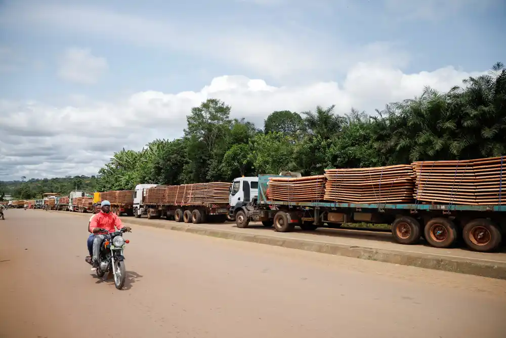 Raste pritisak na gabonsku huntu da se odrekne vlasti nakon državnog udara