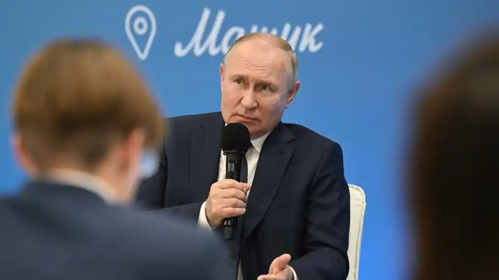 Putin: Rusija je „apsolutno nepobediva“