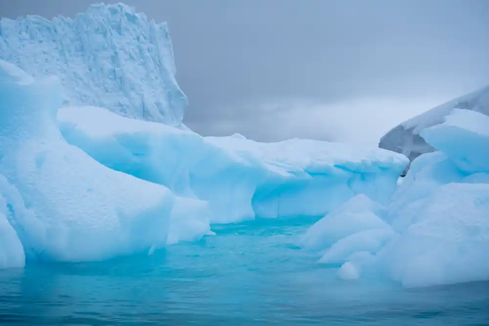 Zagrevanje dubokih morskih voda Antarktika doprinosi porastu nivoa mora u severnom Atlantiku