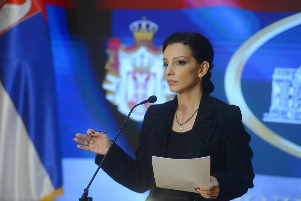 Marinika Tepić: Pravi premijer će biti Andrej Vučić kog će ustoličiti njegov brat