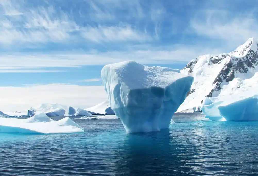 Koncentracije mikroplastike u morskoj vodi Antarktika veće od prethodno procenjenih