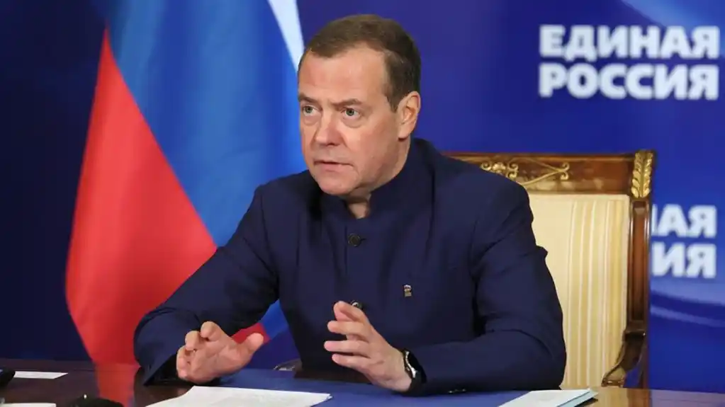 Medvedev krivi SAD za borbu između Izraela i Hamasa