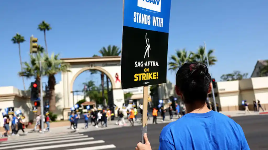 Holivudski štrajkovi koštali su sektor hiljade radnih mesta