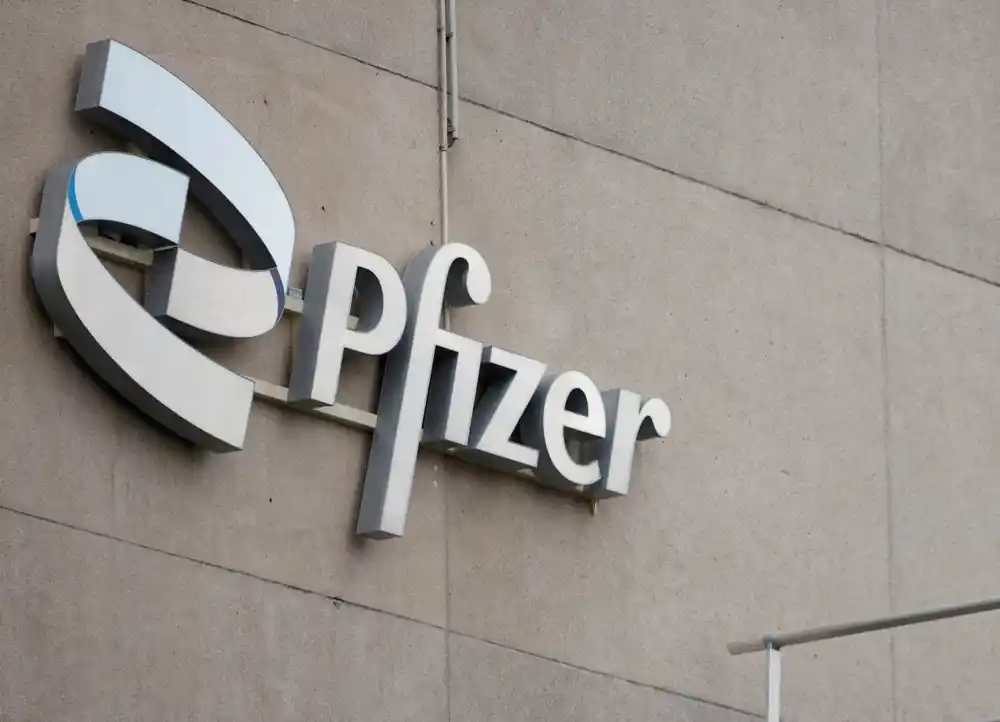 Pfizer smanjuje prognozu prihoda za 2023. zbog manje prodaje COVID vakcine