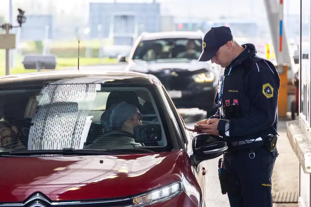 Preko hiljadu migranata stiže do španskih Kanarskih ostrva u jednom danu