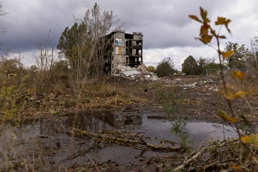 Ruske snage vrše pritisak na ukrajinsku Avdijevku, Kupijansk