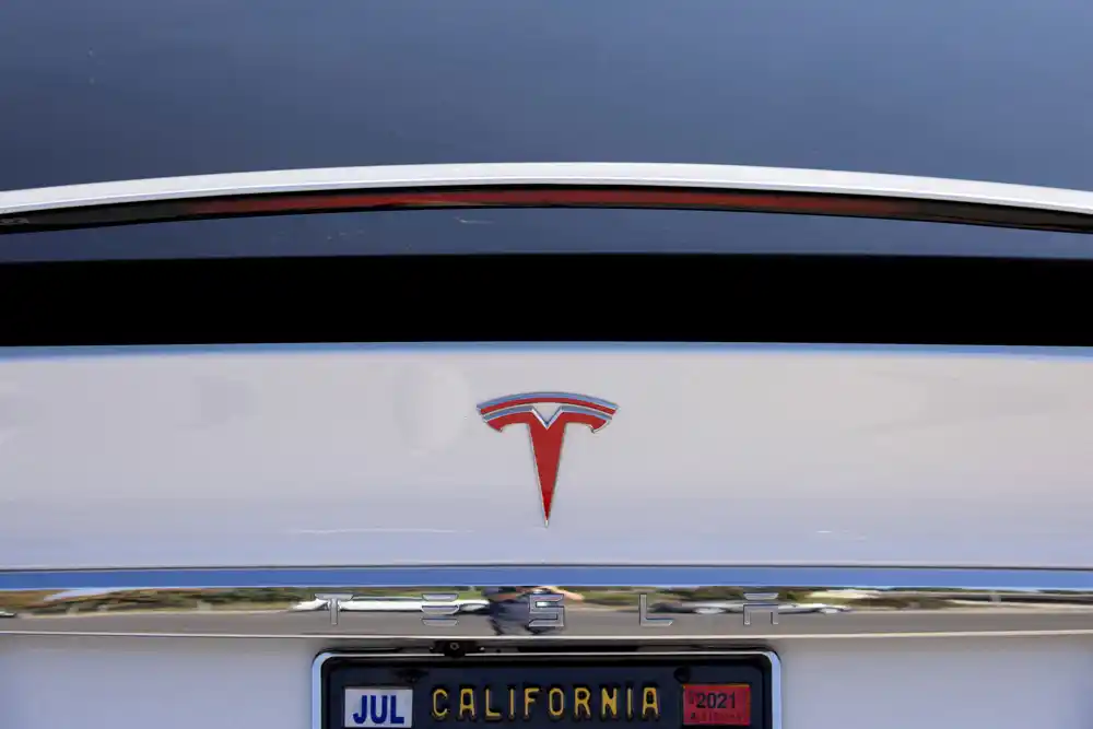 Tesla je pobedio u prvom američkom suđenju zbog funkcija autopilota