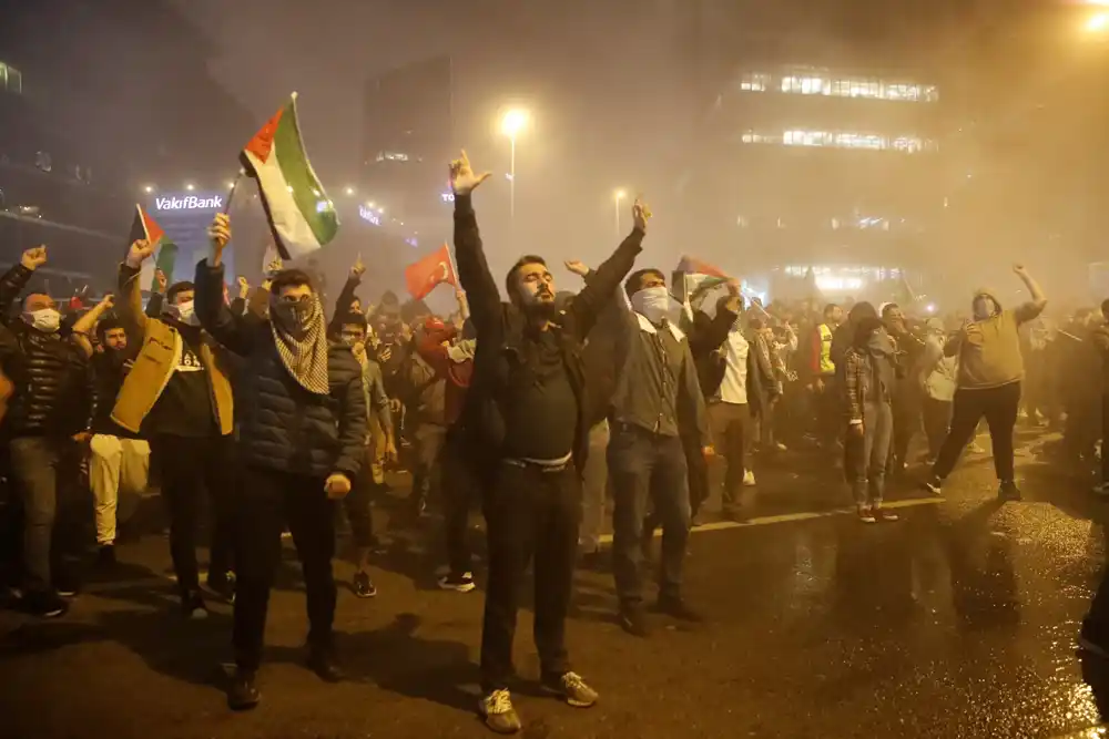 Turska počinje Novu godinu demonstracijama u znak solidarnosti sa Gazom