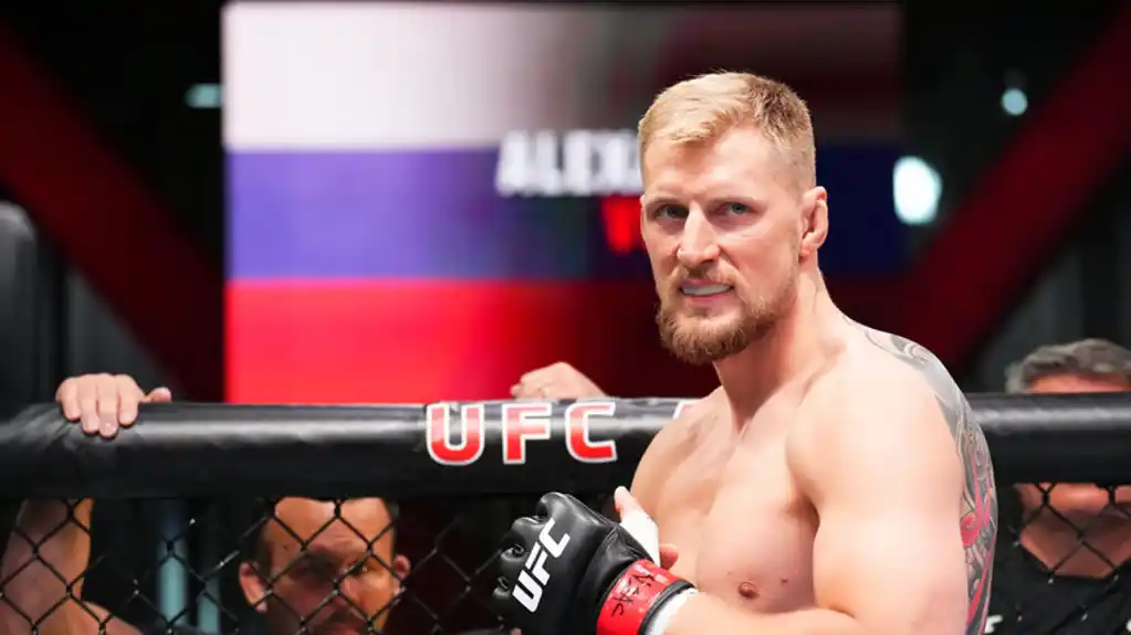 UFC poništio zabranu ruske zastave