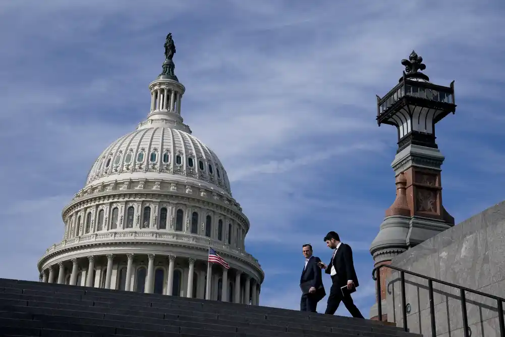 Američki Senat će odložiti praznike kako bi pronašao kompromis o finansiranju Ukrajine